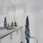 Apartman Bad, Lejl 57 *